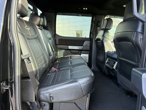 Used 2024 Ford F350 Platinum image 19