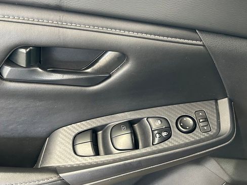 Used 2024 Nissan Sentra S image 8