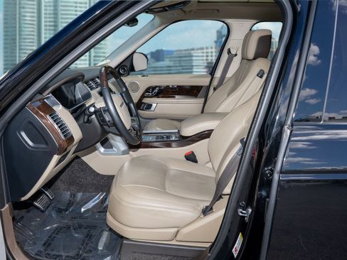 Used 2021 Land Rover Range Rover Westminster Edition image 16