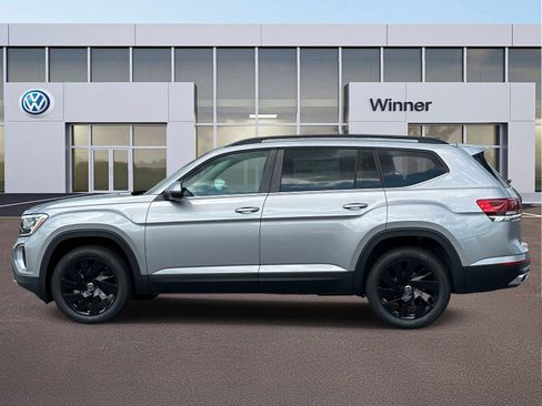 New 2026 Volkswagen Atlas SE AWD/4WD image 2