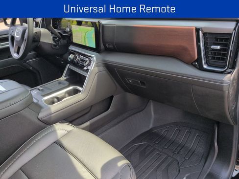 New 2026 GMC Sierra 3500 Denali w/ Denali Reserve Package AWD/4WD image 22