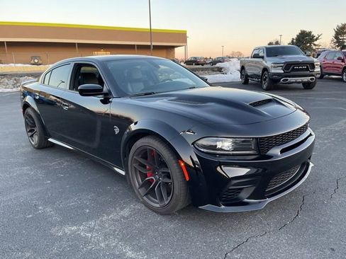 Used 2023 Dodge Charger SRT Hellcat image 3