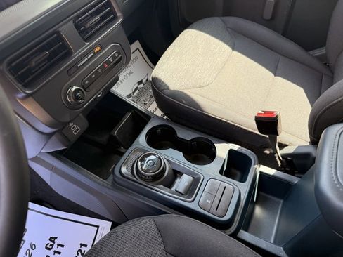 Used 2025 Ford Maverick XL image 21