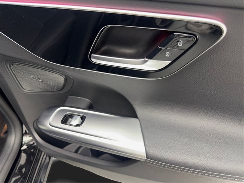 Used 2024 Mercedes-Benz C 300 C 300 image 42