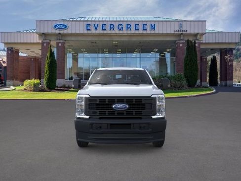 New 2026 Ford F250 XL w/ XL Driver Assist Package AWD/4WD image 6