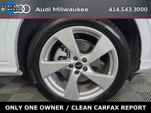 Certified 2025 Audi Q5 Premium Plus w/ Premium Plus image 2