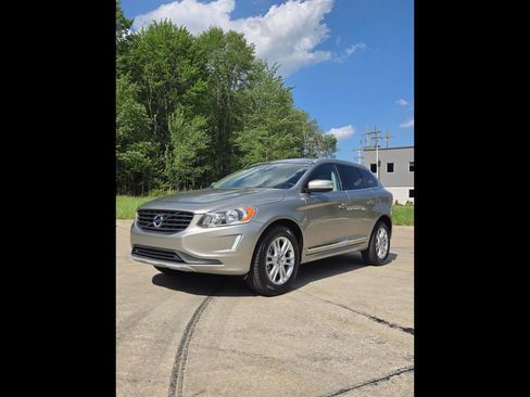 Used 2016 Volvo XC60 T5 Premier w/ Protection Package AWD/4WD image 1