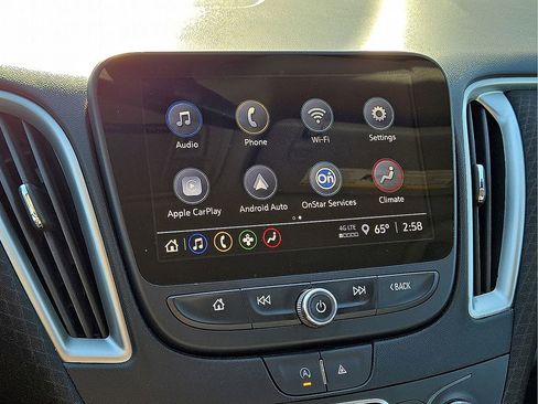 Used 2024 Chevrolet Malibu LT image 26