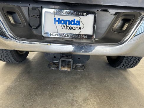 Used 2017 RAM 1500 Laramie image 15