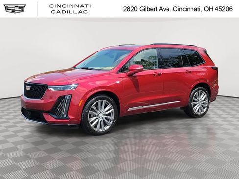 Used 2020 Cadillac XT6 Sport w/ Platinum Package AWD/4WD image 1