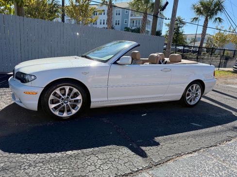 Used 2006 BMW 330Ci Convertible image 11