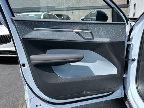 New 2026 Volvo EX30 Ultra w/ Protection Package Premier AWD/4WD image 9
