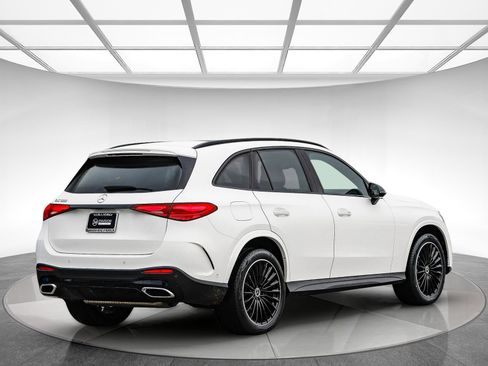 Certified 2023 Mercedes-Benz GLC 300 image 4