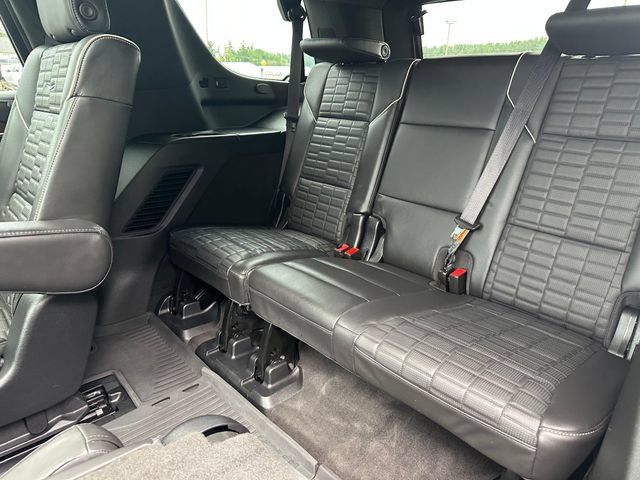 Used 2023 Cadillac Escalade Sport Platinum AWD/4WD image 20