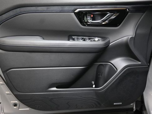 New 2026 Subaru Forester Limited AWD/4WD image 23