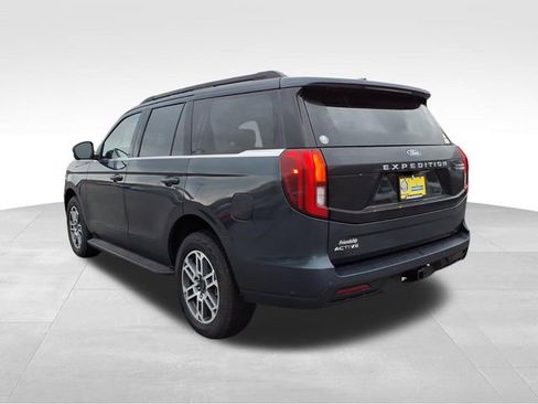 New 2025 Ford Expedition Active image 6