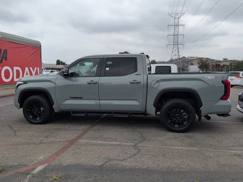 Used 2024 Toyota Tundra Limited w/ TRD Off-Road Package AWD/4WD image 7