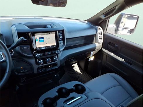 New 2026 RAM 2500 Tradesman AWD/4WD image 14