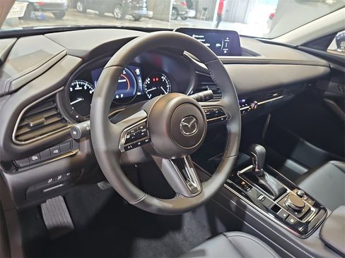 New 2025 MAZDA CX-30 AWD 2.5 S w/ Preferred Package image 16