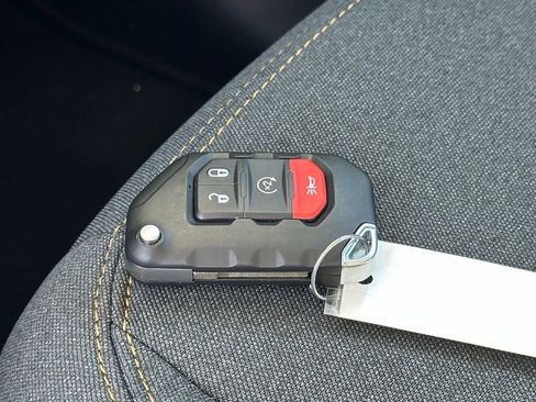 New 2025 Jeep Wrangler Sahara w/ Dual Top Group image 27