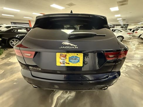 Used 2022 Jaguar E-PACE SE image 5