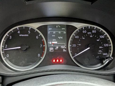 Certified 2025 Nissan Versa S w/ S Plus Package FWD image 16