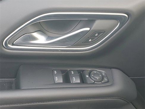 Certified 2024 GMC Yukon XL SLE w/ Gmc Pro Safety Plus Package image 15