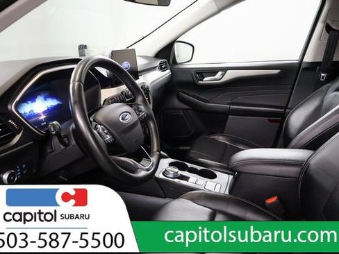Used 2022 Ford Escape SEL w/ Technology Package FWD image 13