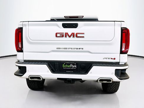 Used 2025 GMC Sierra 1500 AT4 image 7