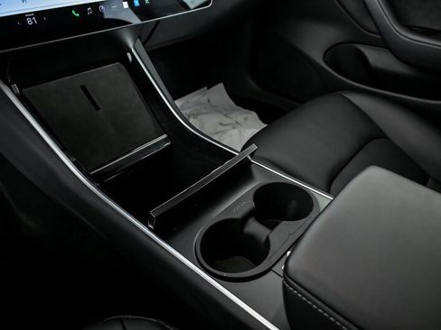 Used 2018 Tesla Model 3 Long Range image 34