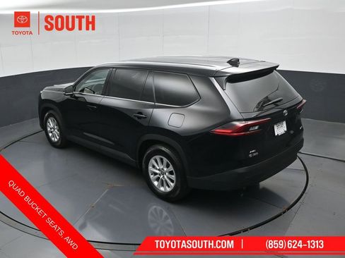 Used 2025 Toyota Grand Highlander AWD image 55
