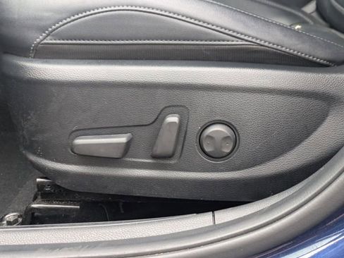 Used 2024 Kia Seltos EX FWD image 20
