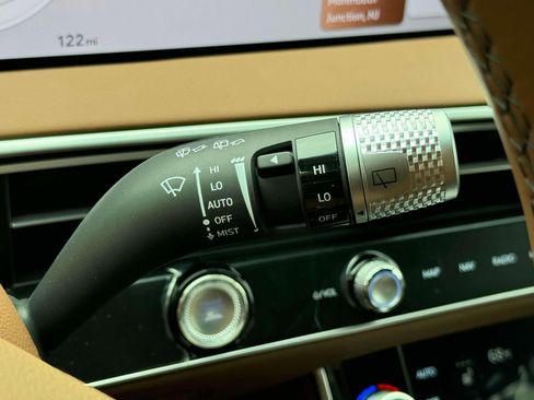 New 2026 Genesis GV70 2.5T Advanced image 24