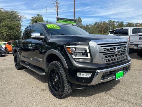 Used 2020 Nissan Titan Platinum Reserve w/ Moonroof Package AWD/4WD image 1