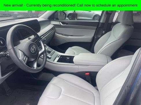 Used 2023 Hyundai Palisade SEL FWD image 6