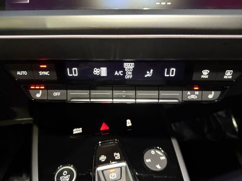 Used 2023 Audi Q4 e-tron Premium w/ Convenience Package image 15