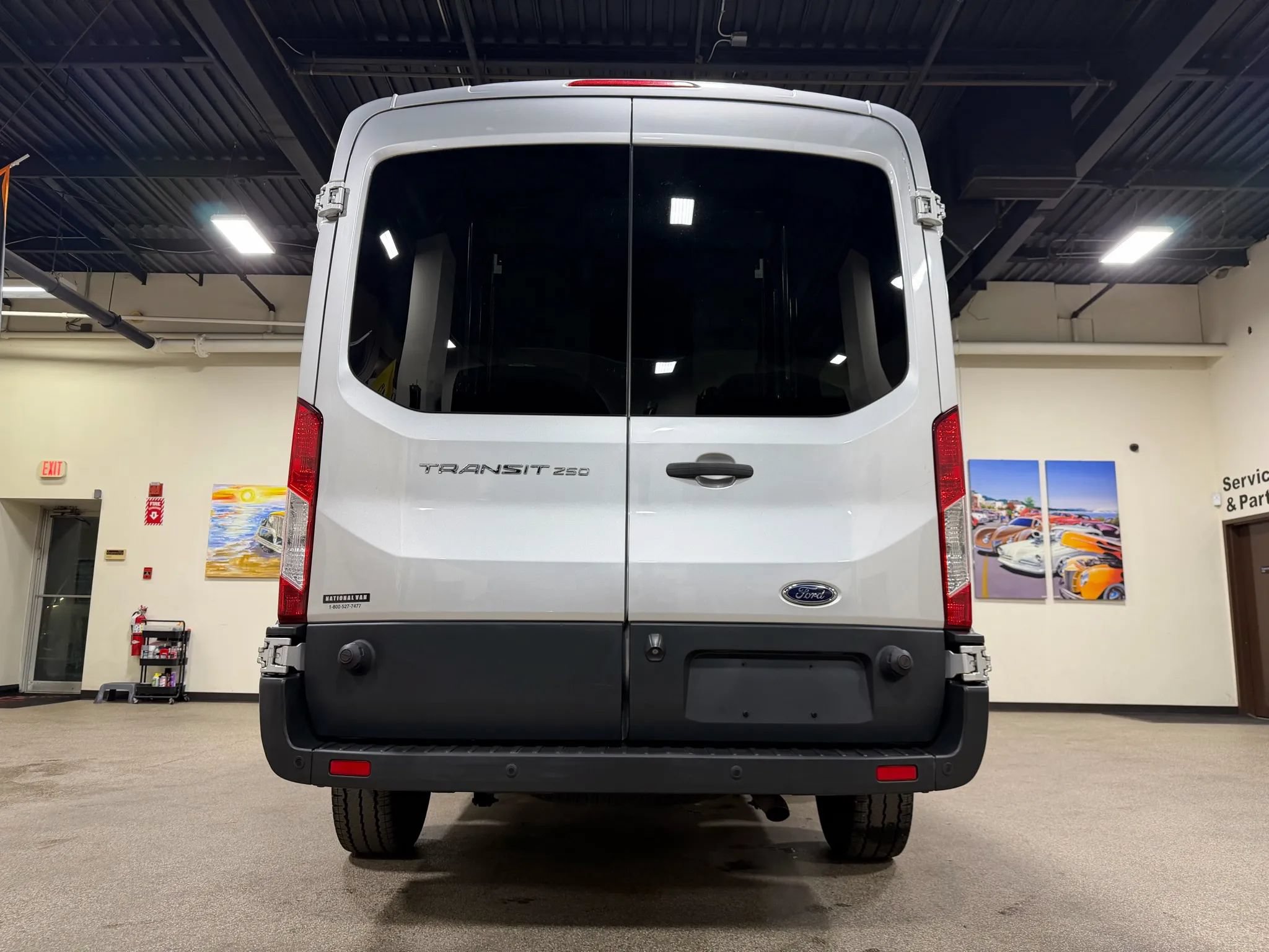 Used 2015 Ford Transit 250 148 Medium Roof RWD image 57