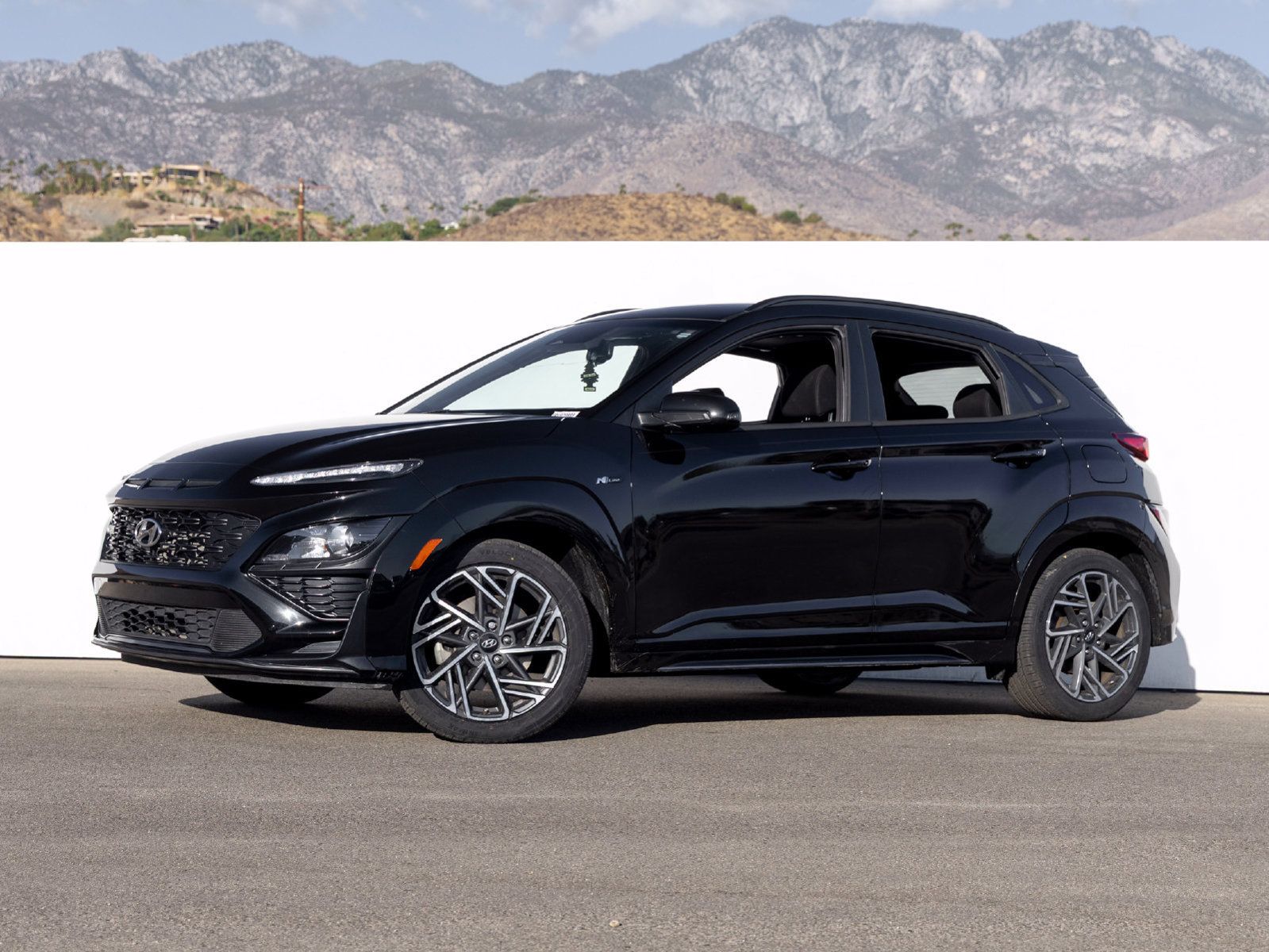 Used 2023 Hyundai Kona N Line w/ Cargo Package FWD image 1