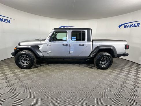 Used 2020 Jeep Gladiator Sport w/ Quick Order Package 24S AWD/4WD image 6