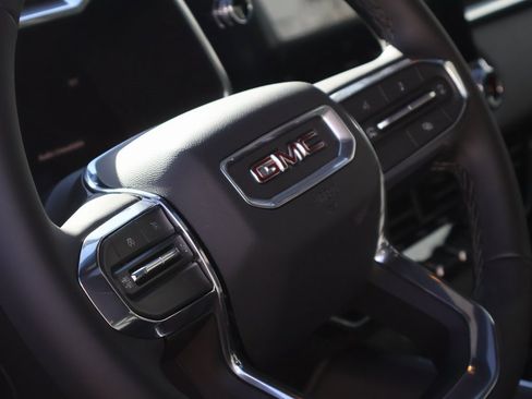 New 2026 GMC Canyon Elevation w/ Convenience Package image 25