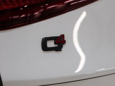 Used 2020 Alfa Romeo Stelvio Ti Sport w/ Quick Order Package 22S Sport AWD/4WD image 11