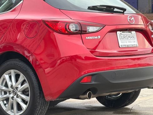 Used 2016 MAZDA MAZDA3 i Grand Touring image 6