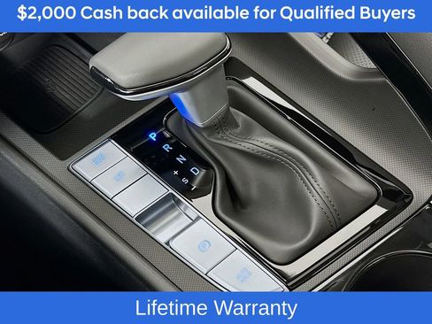 New 2026 Hyundai Elantra Limited image 17