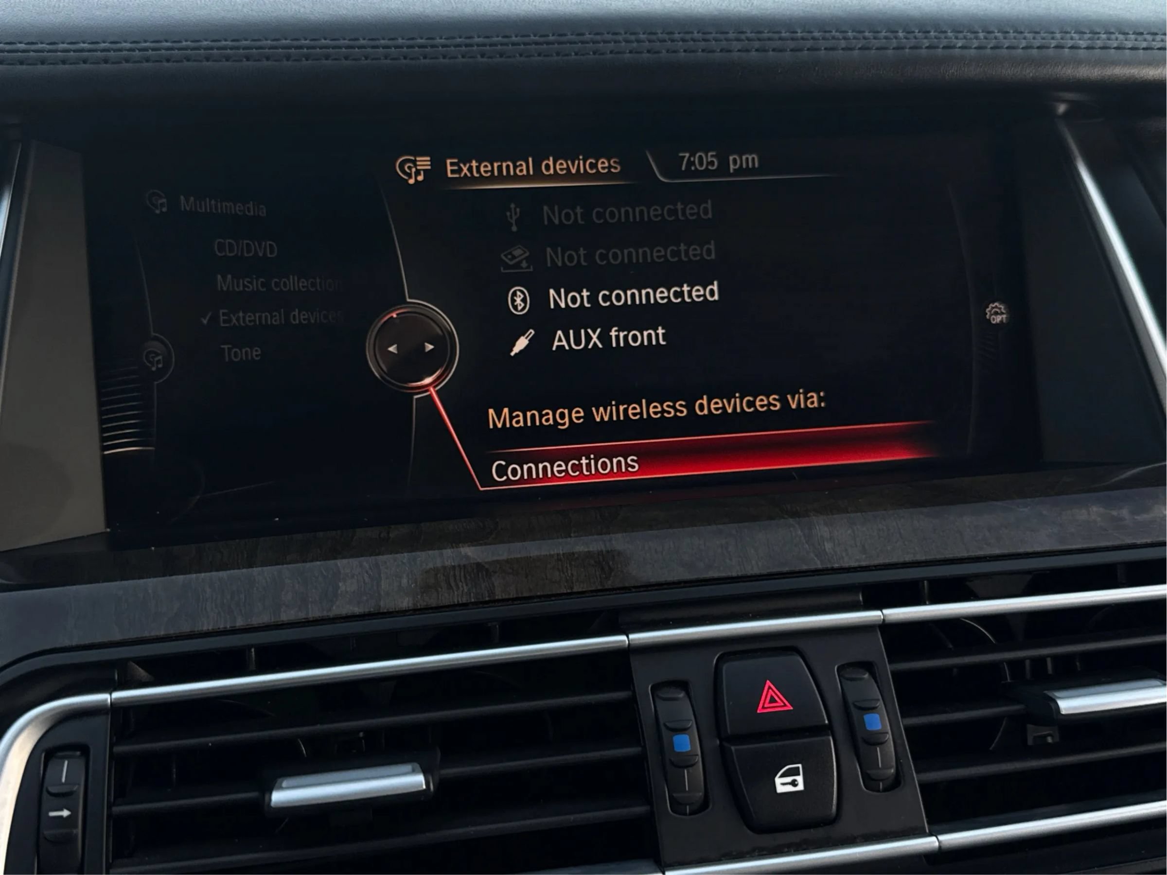 Used 2015 BMW 750Li RWD image 40
