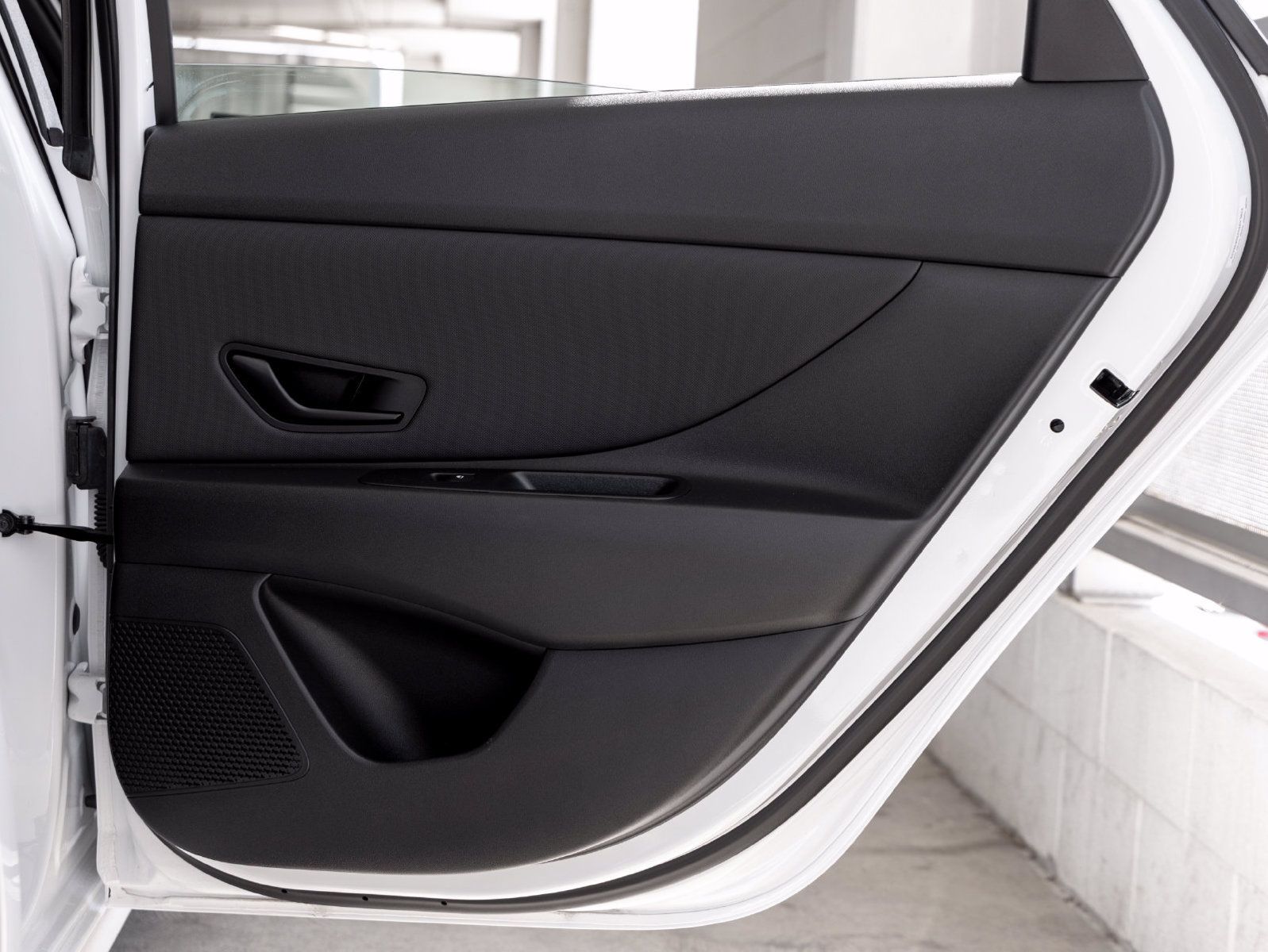Used 2025 Hyundai Elantra Sport FWD image 22