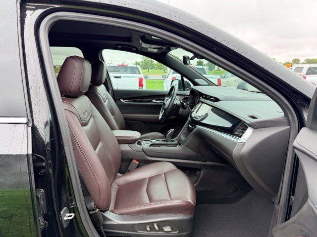 Certified 2023 Cadillac XT6 Premium Luxury w/ Technology Package AWD/4WD image 11