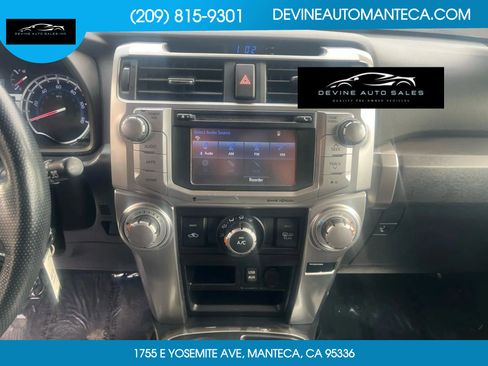 Used 2017 Toyota 4Runner SR5 Premium image 23
