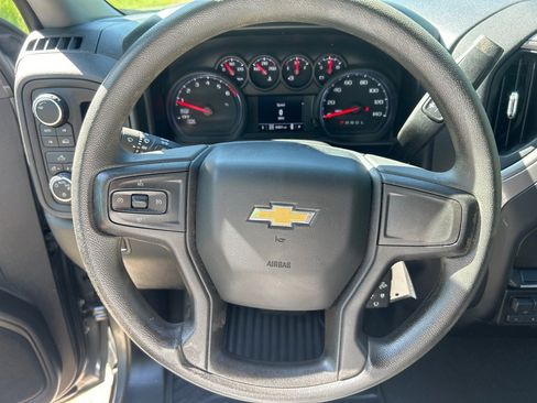 Used 2021 Chevrolet Silverado 1500 Custom AWD/4WD image 9