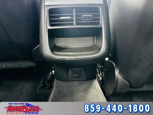 Used 2017 Chevrolet Impala LT image 45