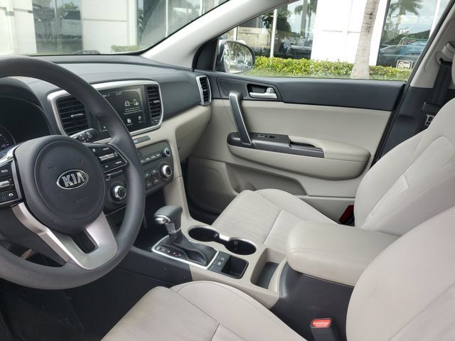 Used 2020 Kia Sportage LX FWD image 22